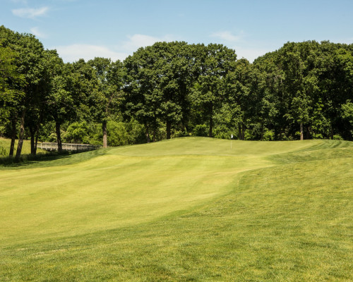 Tiffany Greens Golf Club uphill tee
